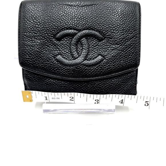 CHANEL VINTAGE BLACK CAVIAR BI-FOLD WALLET WITH COIN POUCH - Picture 6 of 12